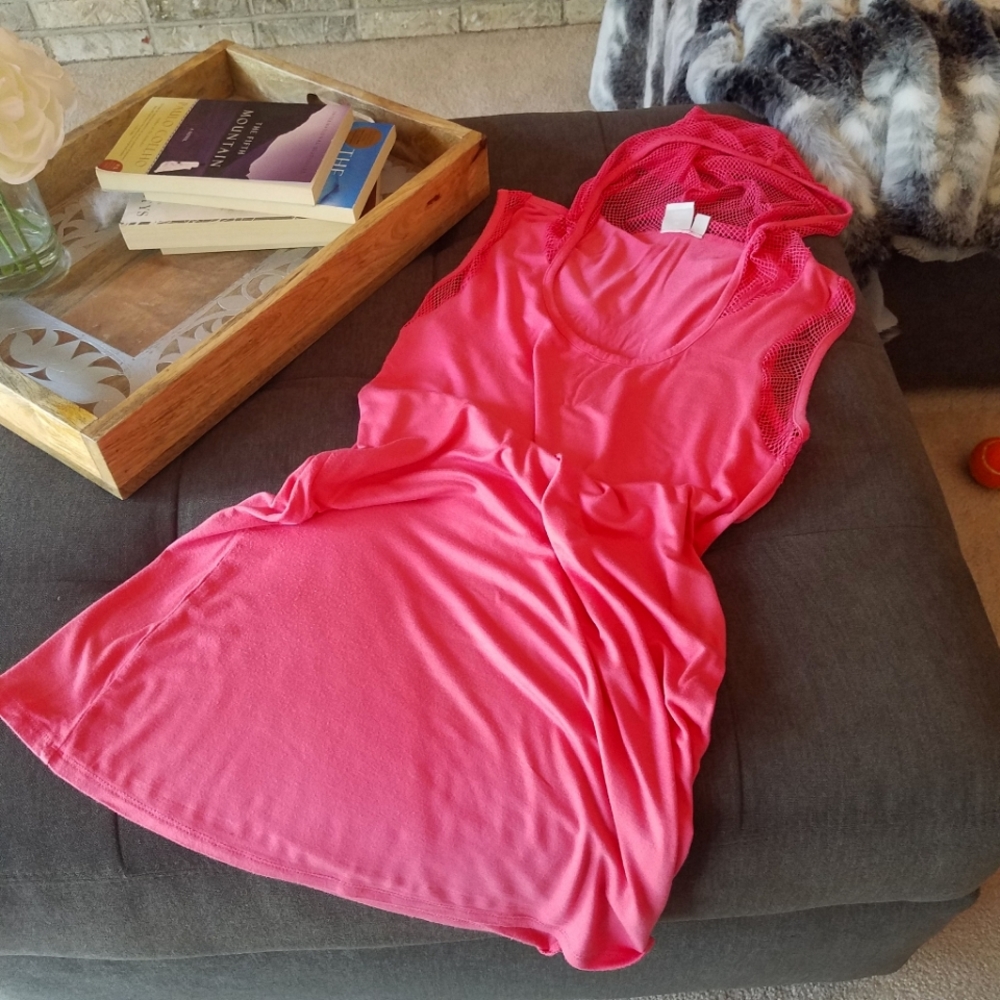 Hooded Beach Coverup Coral Pink - Size M San Tropez